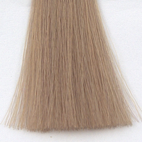 UNDER 60 g – COLORE: ASH & PEARL 9.23/9PG